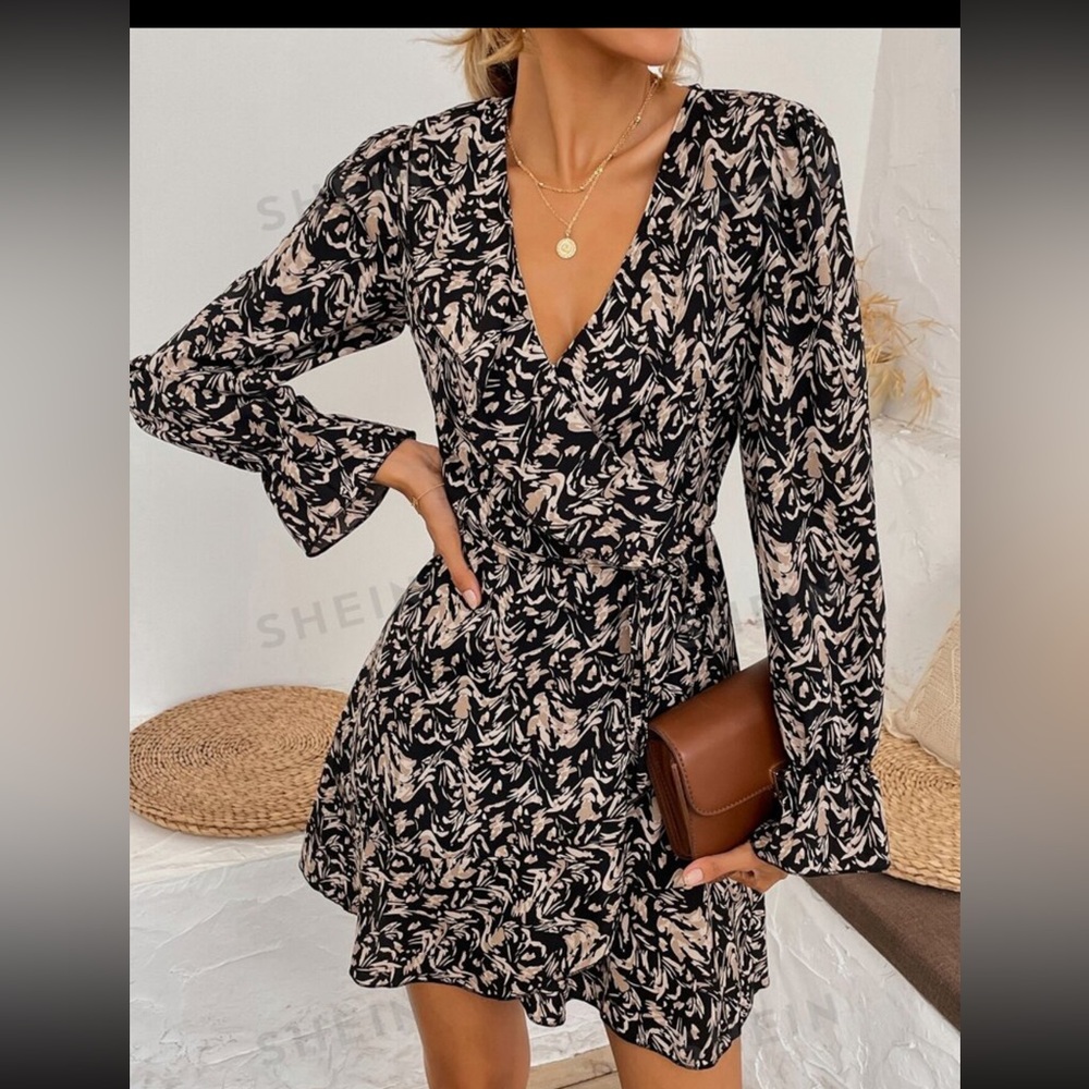 ⭐️ Long Sleeve Wrap Dress, Multi-Color